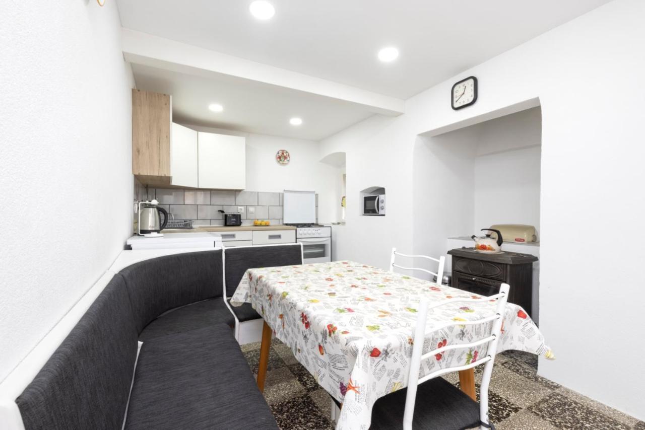 Apartments Ivna Veli Losinj Luaran gambar