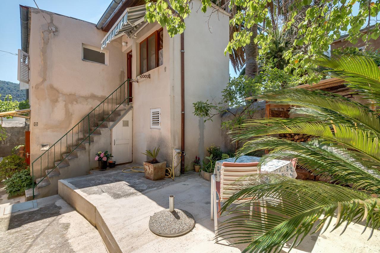 Apartments Ivna Veli Losinj Luaran gambar